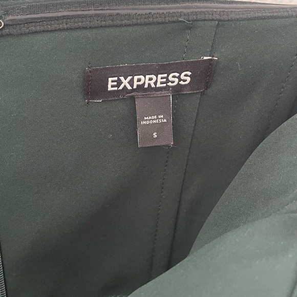 Express Strapless Velvet Dress in Forest Green - Picture 5 of 6